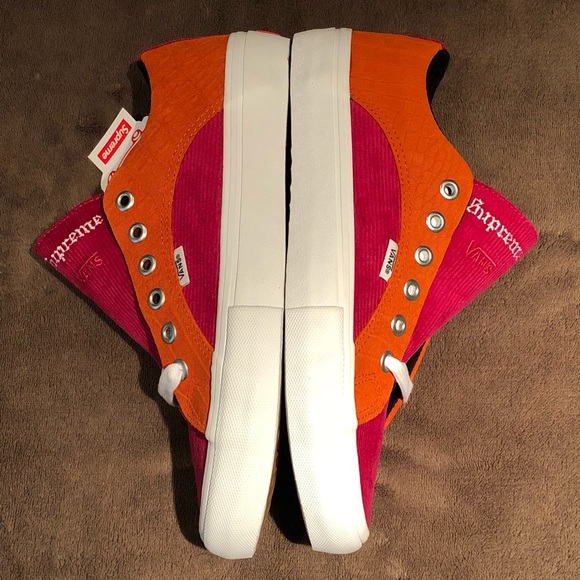 Supreme x Vans Lampin Pro - Picture 1 of 3